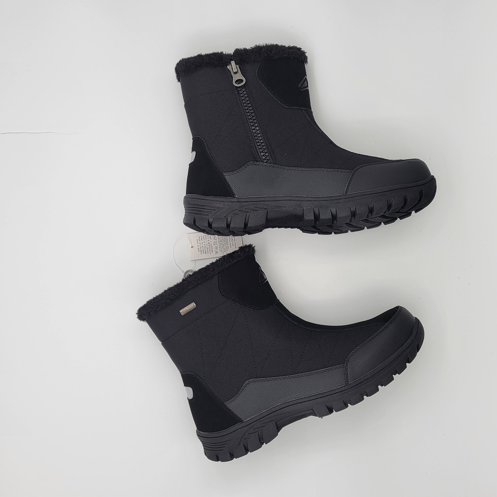 My Soft Womens Ankle Black boot sz 8